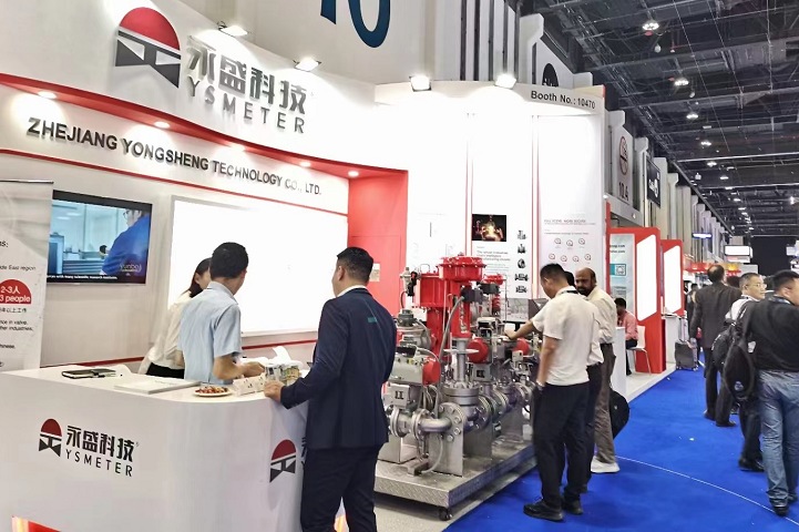 1-220GP00013.jpg
